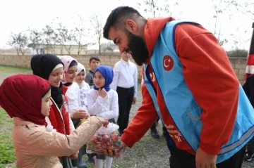 Azerbaycan’da yaşayan Ahıska Türkleri’ne yardım eli