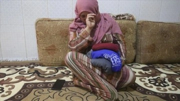 Tel Abyadlı anne, ABD destekli PKK/YPG'nin kaçırdığı evladına kavuşacağı günü hayal ediyor