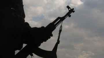 Terör örgütü PKK/YPG Deyrizor'da 8 sivili alıkoydu