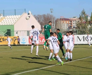 TFF 2. Lig: Sivas Belediyespor: 0 - Düzcespor: 0
