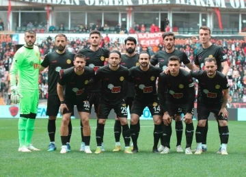 TFF 3. Lig: Eskişehirspor: 0 - Çatalcaspor: 1
