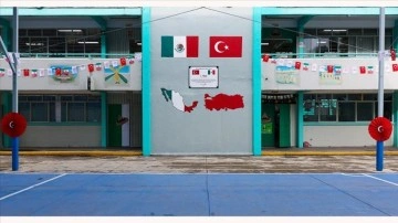 TİKA, Meksika'da Türkiye İlköğretim Okulunun çevresini yeniledi
