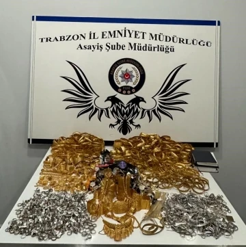Trabzon’da 2 kuyumcu piyasadan ucuza altın satarak ve sahte altın vererek 22 kişiyi 3 milyon lira dolandırdı
