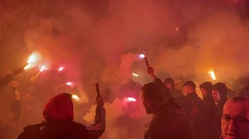 Transfer yasağını kaldıran Eskişehirspor tesisleri bayram yeri oldu
