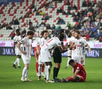 Trendyol Süper Lig: Antalyaspor: 1 - Gaziantep FK: 0 (Maç sonucu)
