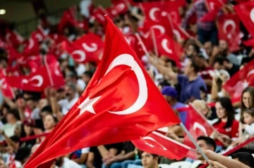  Antalyaspor: 1 - RAMS Başakşehir: 0 (İlk yarı)