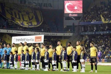 Trendyol Süper Lig: Fenerbahçe: 0 - MKE Ankaragücü: 1 (Maç devam ediyor)
