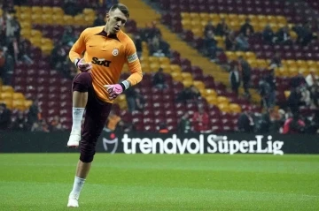 Trendyol Süper Lig: Galatasaray: 1 - Çaykur Rizespor: 0 (Maç devam ediyor)
