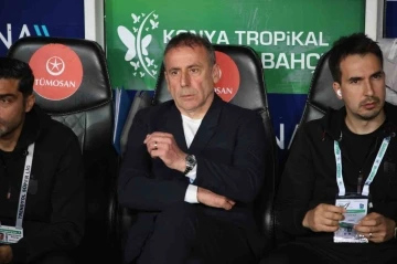 Trendyol Süper Lig: Konyaspor: 0 - Trabzonspor: 1 (İlk yarı)
