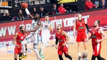 Türk Telekom Basketbol Takımı'ndan tarihi başarı
