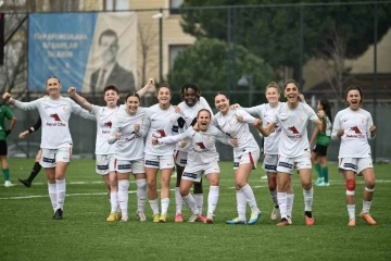 Turkcell Kadın Futbol Süper Ligi: Galatasaray: 3 - Ataşehir Belediyespor: 1
