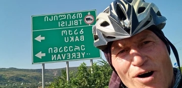Türkiye - Azerbaycan kardeşliğine dikkat çekmek için bisikletiyle yollara düştü

