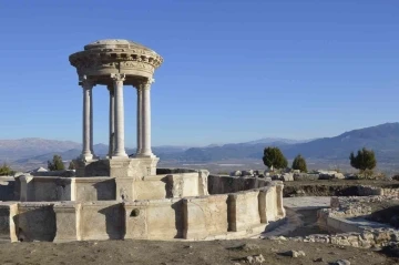 Türkiye’de suyu içilebilen tek antik çeşme Burdur’da
