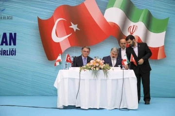 Türkiye-İran arasında &quot;Sınır İlleri Ekonomik İşbirliği” mutabakatı imzalandı
