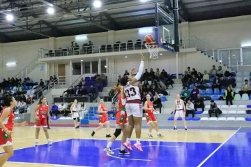 Türkiye Kadınlar Basketbol Ligi’nde ilk yarı bitiyor
