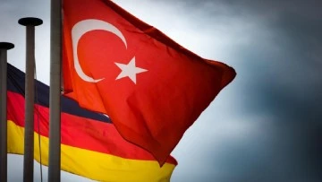 Türkiye'nin Hannover Başkonsolosluğu'na saldırıyla ilgili Almanya Büyükelçisi ile görüşüldü