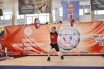 Türkiye U23 Halter Şampiyonası, Tokat’ta başladı
