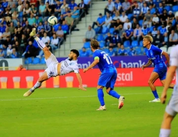 UEFA Avrupa Konferans Ligi: KRC Genk: 0 - Y. Adana Demirspor: 0 (İlk yarı)