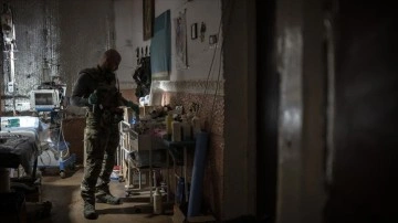 Ukraynalı doktorlar, Bahmut cephesinde zor şartlar altında görev yapıyor