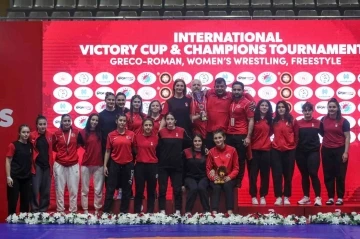 Uluslararası Şampiyonlar Turnuvası’nda Kadınlarda şampiyon Türkiye
