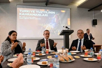 Vali Yavuz: &quot;15 Temmuz küresel güçlerin Türkiye’de meydana getirdiği bir hadisedir&quot;
