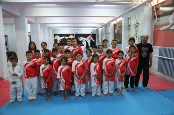 Van’da bin 310 çocuğun katıldığı yaz spor okulları tamamlandı

