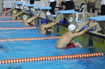 Yalova’da Uluslararası Masterler Kısa Kulvar Yüzme Şampiyonası sona erdi

