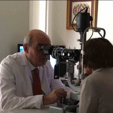 Yaşlılarda göz hastalıkları önemli sorunlara yol açıyor

