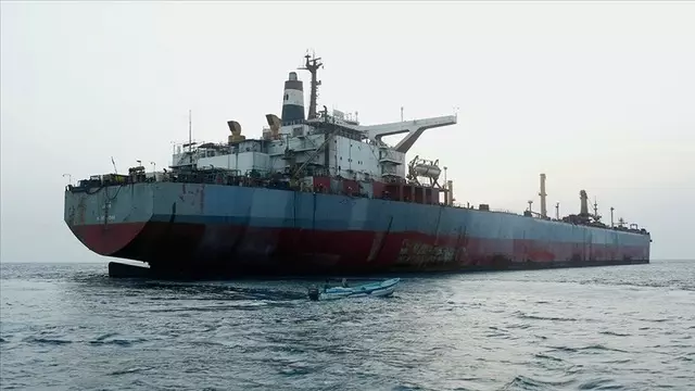 Yemen açıklarında İsrail bağlantılı bir gemi kaçırıldı! Kaptanı ve 4. kaptanı Türk