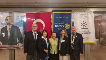 Yıldırım Bayezid Rotary Kulübü, Meslek Hizmet Ödülü'nü ÇYDD Başkanı Ayşe Yüksel'e verdi 