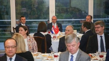 Zagreb Büyükelçisi Kıran, Hırvatistan Dış ve Avrupa İşleri Bakanı Grlic Radman'ı iftarda ağırla
