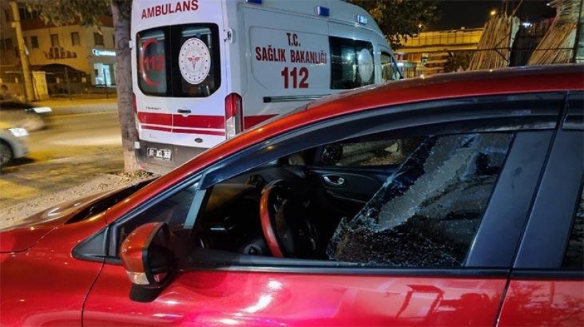 Taziye dönüşü otomobile silahlı saldırı: 1 ölü, 1 yaralı