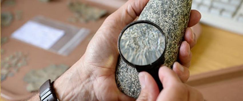 6 bin yıllık taş balta bulundu