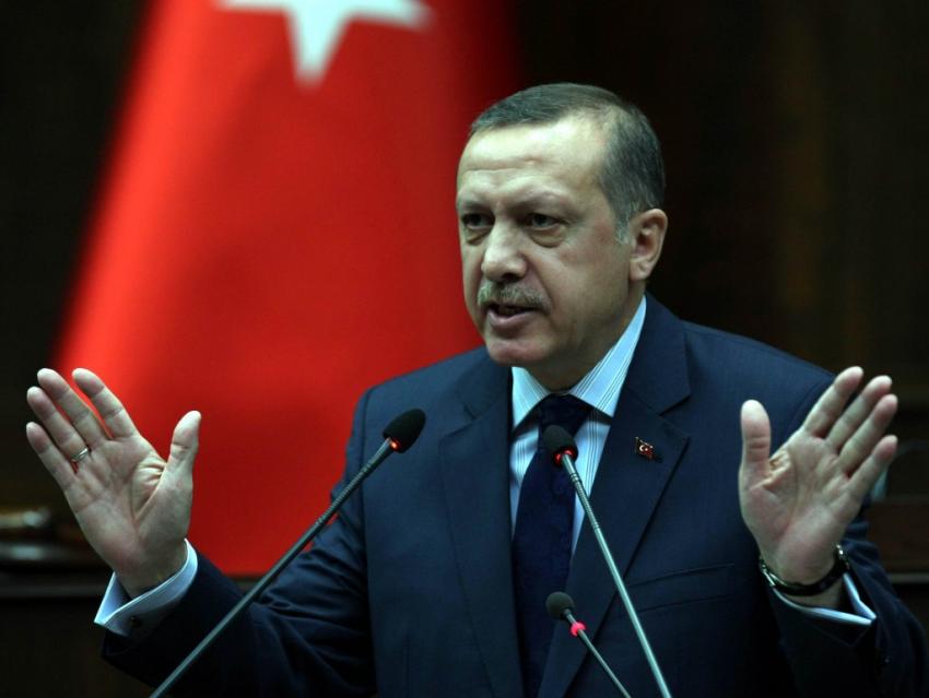 Erdoğan'dan Mursi'ye idam kararına ilk tepki
