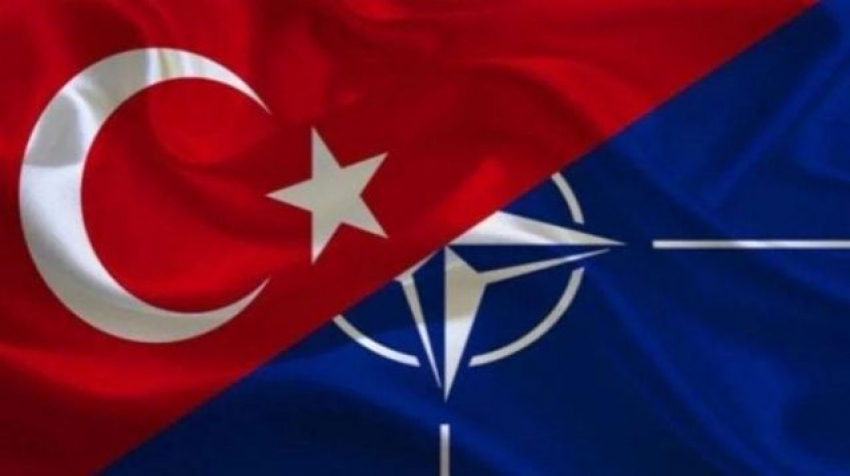 "Türkiye'yi NATO'dan atın"