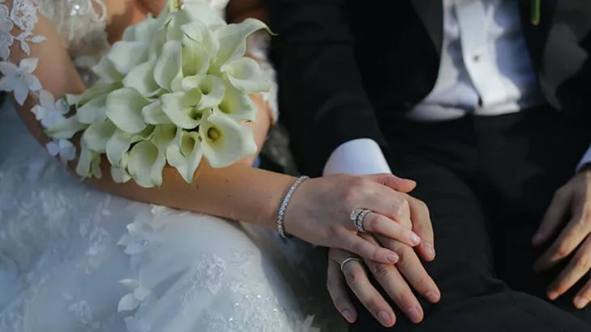 Türkiye'deki evlilik yaşı ortaya çıktı